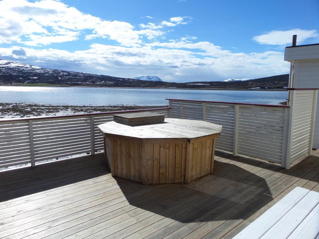 Villa Lyngen Fjordcamp Nord-Lenangen Exterior foto